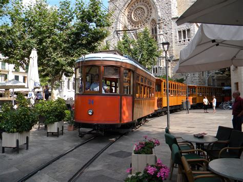 Tram ride to Port De Soller | Mallorca