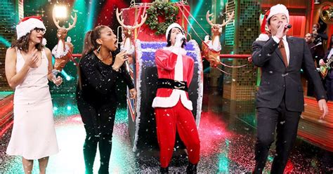 Watch Jimmy Fallon, Rashida Jones Do Amazing Holiday Song Parodies ...