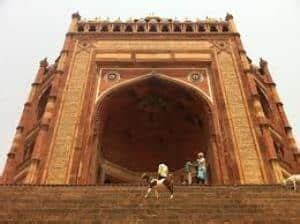 Buland Darwaza | Fatehpur Sikri | History & Architecture