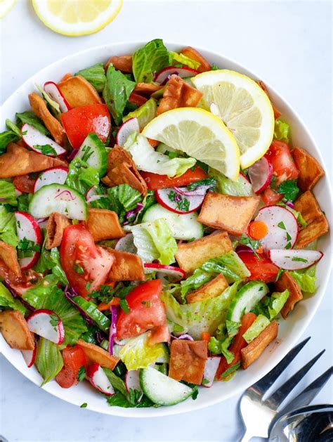 The Best Authentic Lebanese Fattoush Salad Recipe – Cookin' with Mima