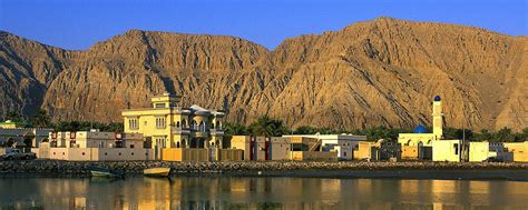 Travel to Khasab, Oman - Khasab Travel Guide - Easyvoyage