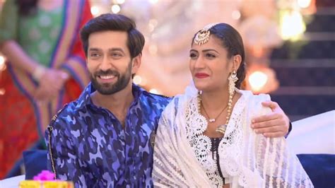 Ishqbaaz - Watch Episode 175 - Anika's Mooh Dikhai Ceremony on Disney+ Hotstar