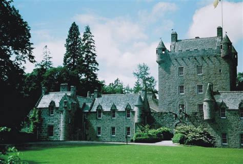 clan gregor castles | and site of the execution of Gregor Roy MacGregor ...