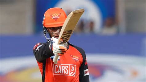 IPL 2022: Abhishek Sharma Powers Sunrisers Hyderabad to First Win of Season