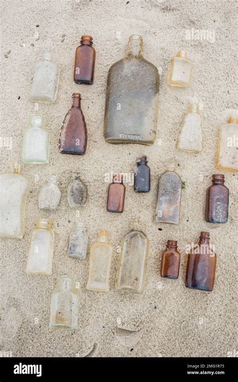 Salvaged bottles at Glass Bottle Beach, Dead Horse bay, Brooklyn, New York, USA Stock Photo - Alamy