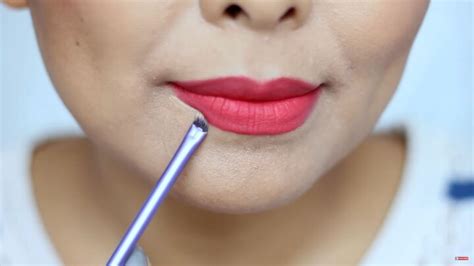 11 Quick Lipstick Tips for Beginners Every Makeup Lover Needs to Know ...