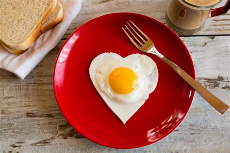 A Field Guide to Heart-Shaped Foods | The New Yorker