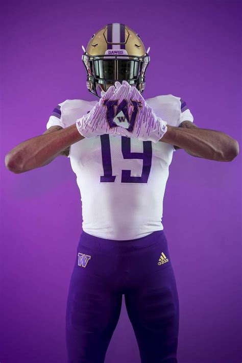 UW, Adidas officially unveil new Husky football uniforms - ExpressNews.com