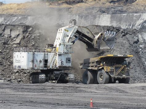 The Cerrejón open-pit mine in Columbia supplies “Blue Gem” coal, a ...