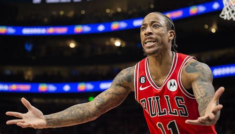 How the Bulls’ DeMar DeRozan keeps drawing fouls - Chicago Sun-Times