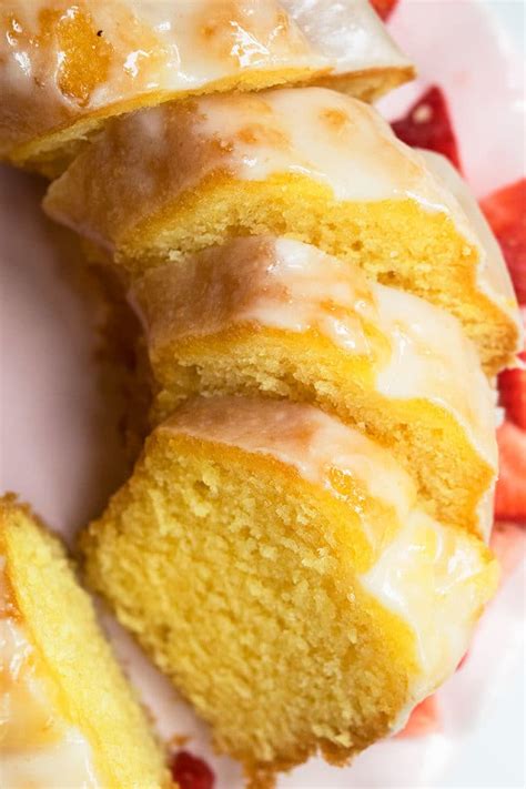 Lemon Bundt Cake {With Cake Mix} - CakeWhiz