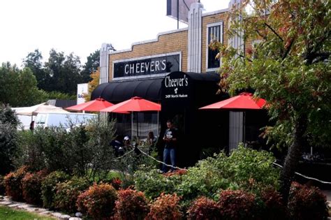 Cheever's Cafe Sunday Brunch is Our New Fav | Avada Lifestyle