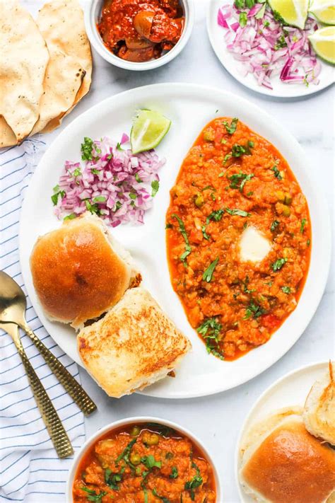 Pav Bhaji (Instant Pot & Stovetop Method)- Ministry of Curry