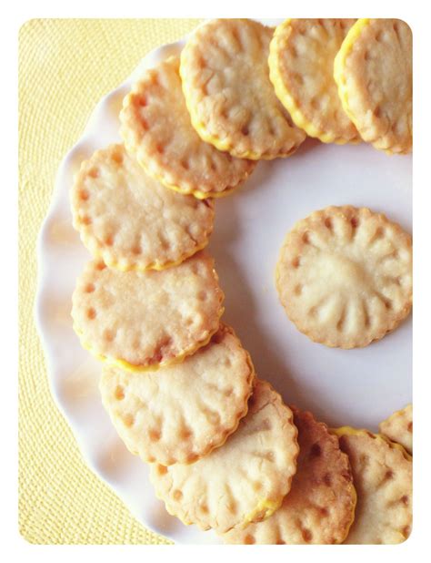 Girl Scout Lemonades | Girl scout cookies recipes, Lemon girl scout ...