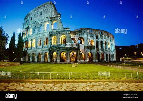 Colosseum architecture facts hi-res stock photography and images - Alamy
