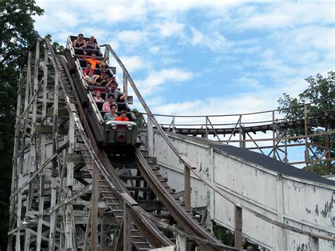 A First-Timer's Guide to the Roller Coasters of Camden Park - Coaster101