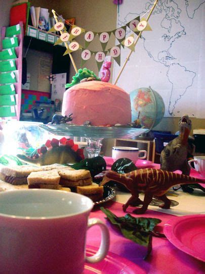 Best Kids Parties: Dinosaur Tea Party | Kids party, Tea party, Birthday party themes