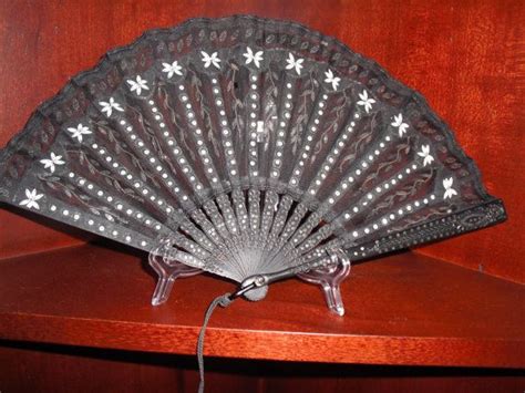 EXQUISITE Vintage BLACK LACE Fan with Hand Sewn by ChloeBeez, $45.00 Hand Fans, Hand Held Fan ...