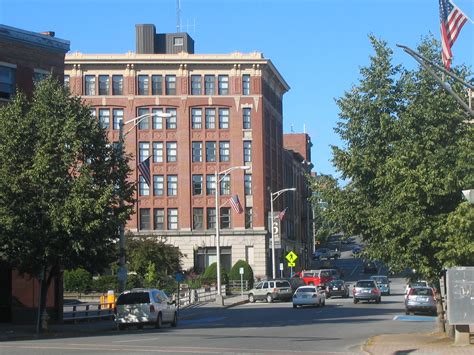 File:Eastern Trust Building (1912) Bangor, Maine.JPG - Wikipedia, the free encyclopedia