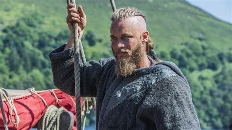 What Vikings Fans Never Noticed About Ragnar In Season 2