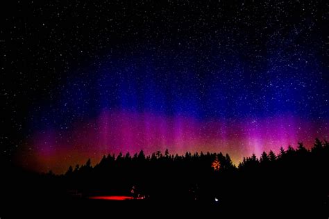 What Is The Aurora Borealis? - CosmosPNW