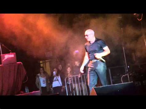 PITBULL "FIREBALL" live - YouTube