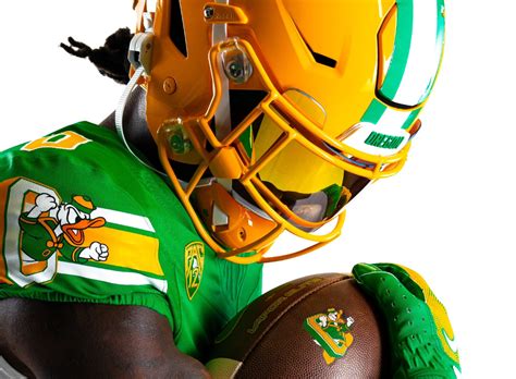 LOOK: Ducks to wear ‘Mighty Oregon’ throwback uniforms for homecoming vs. Washington State ...