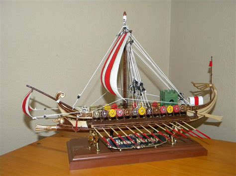 how to build a roman warship model