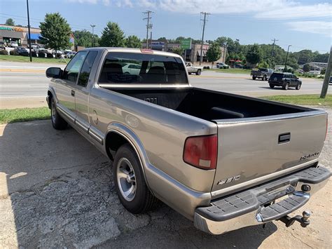 2000 CHEVROLET S10 EXT CAB 4.3L V6 COLD AC ChEaP USED TRUCK!!!CALL 864-469-0009!!! | Upstate RV, LLC