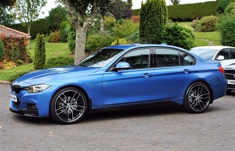 Blotnik Lewy Bmw F30 Estoril Blue - Jak sprawdzić czy samochód ma isofix