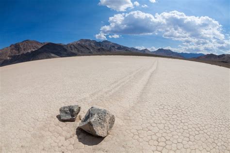 Sailing Stones Explained: Why & How Do They Move? (7 Facts) – How to ...