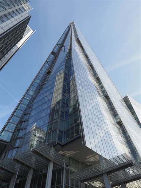 Shard skyscraper in London editorial photography. Image of england - 260724402