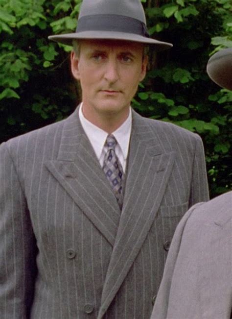 Hugh Fraser as Hastings: Captain Arthur J. M. Hastings, OBE, is a ...