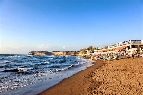 10 Campania Beaches Where You Can Plant Your Parasol - Breathtaking Views of Sandy Expanses and ...