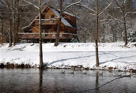 Cabins on Little River | Fishin Hole Cabin