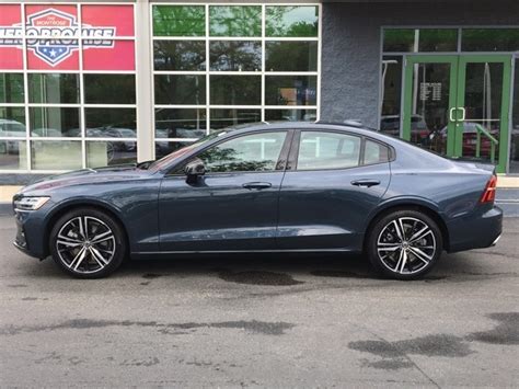 Volvo S60 T6 AWD R-Design CPO│Blue│2021│3,318 mi│Cleveland