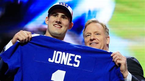 Daniel Jones Stats: Will Giants Rookie Be the Best QB in the Class?