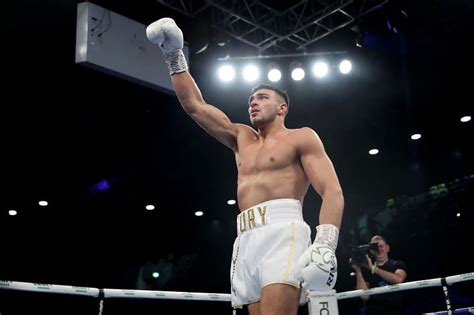 Tommy Fury height, weight, and boxing record: Just how good a boxer is Tyson Fury's brother?