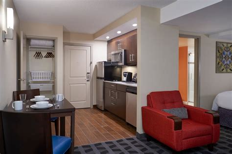 TOWNEPLACE SUITES WINDSOR $116 ($̶1̶3̶5̶) - Updated 2022 Prices & Hotel Reviews - Ontario