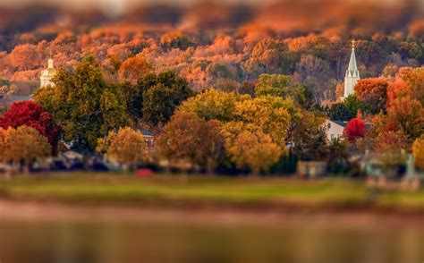 Fall scenes in Madison Indiana – Bernie Kasper Photography