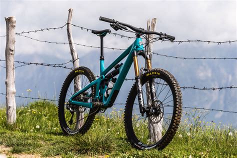 Yeti SB165 Mountain Bike Review: Pure Fun | GearJunkie