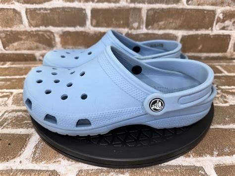 Crocs Classic Light Blue Slip On Comfort Clogs Women’s Size 8 | eBay