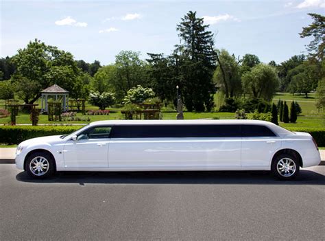 Super Stretch Limousines | Weddings | Bella Luxury Limousine