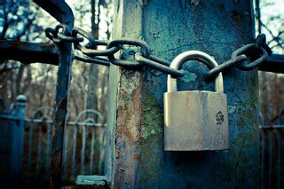 Proud lock | Cold colours | Holly Victoria Norval | Flickr