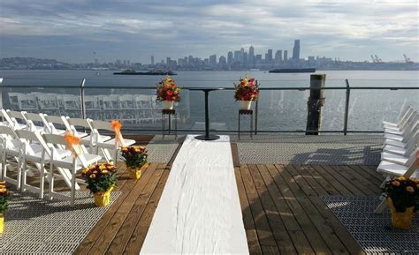 Salty's On Alki Beach - Seattle, WA - Party Venue