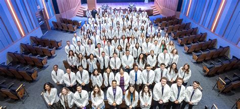 NYU Grossman School of Medicine Welcomes Class of 2026 at White Coat Ceremony | NYU Langone News