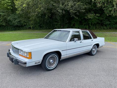 1989 Ford LTD Crown Victoria 4dr Sedan LX Sold | Motorious