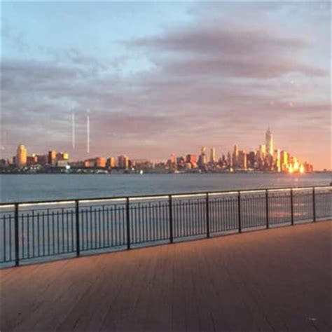 Chart House - 909 Photos & 804 Reviews - Seafood - Lincoln Harbor, Pier D-T, Weehawken, NJ ...