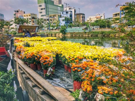 Chợ hoa tết – nét đẹp văn hóa Việt