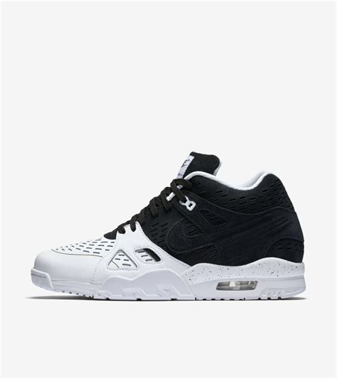 Nike Air Trainer 3 'Black & White'. Nike SNKRS